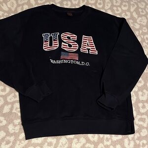 Navy USA Washington D.C. Graphic Crewneck